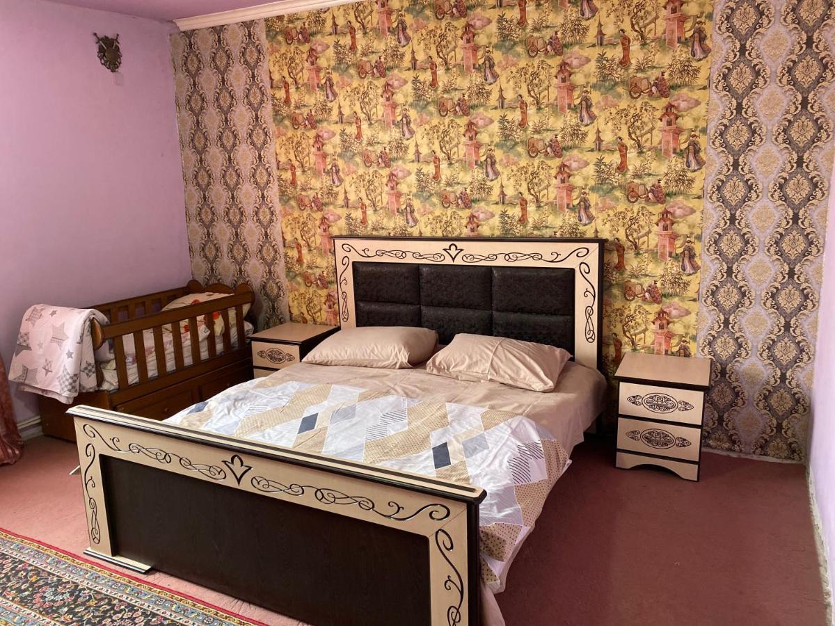 Friend'S House Rooms Near Airport Ghukasavan Zewnętrze zdjęcie
